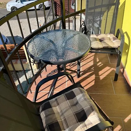 Csikos Apartment