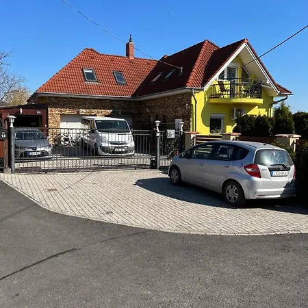 Apartamento Csikos Gyenesdiás