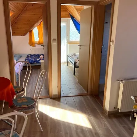 Apartment Csikos *