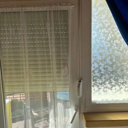 Csikos Apartman Gyenesdiás
