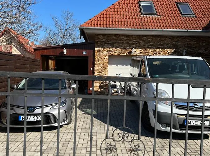 Csikos Apartament
